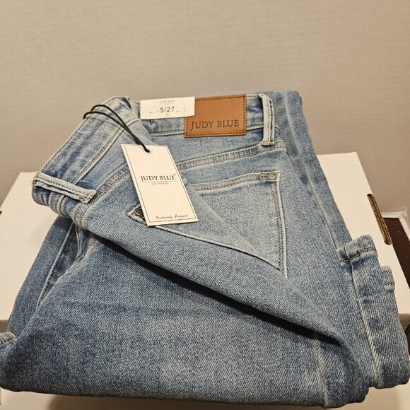 Judy Blue Jeans, High Waist,Retro Wide, Size 5/27 - Picture 6 of 13